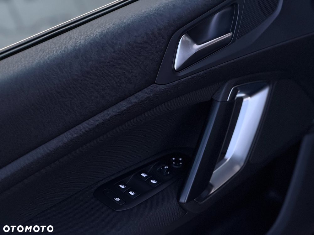 Peugeot 308 BlueHDi 150 EAT6 Stop & Start Allure - 21