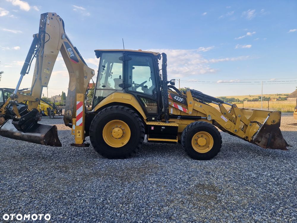Caterpillar 432F2 - 2