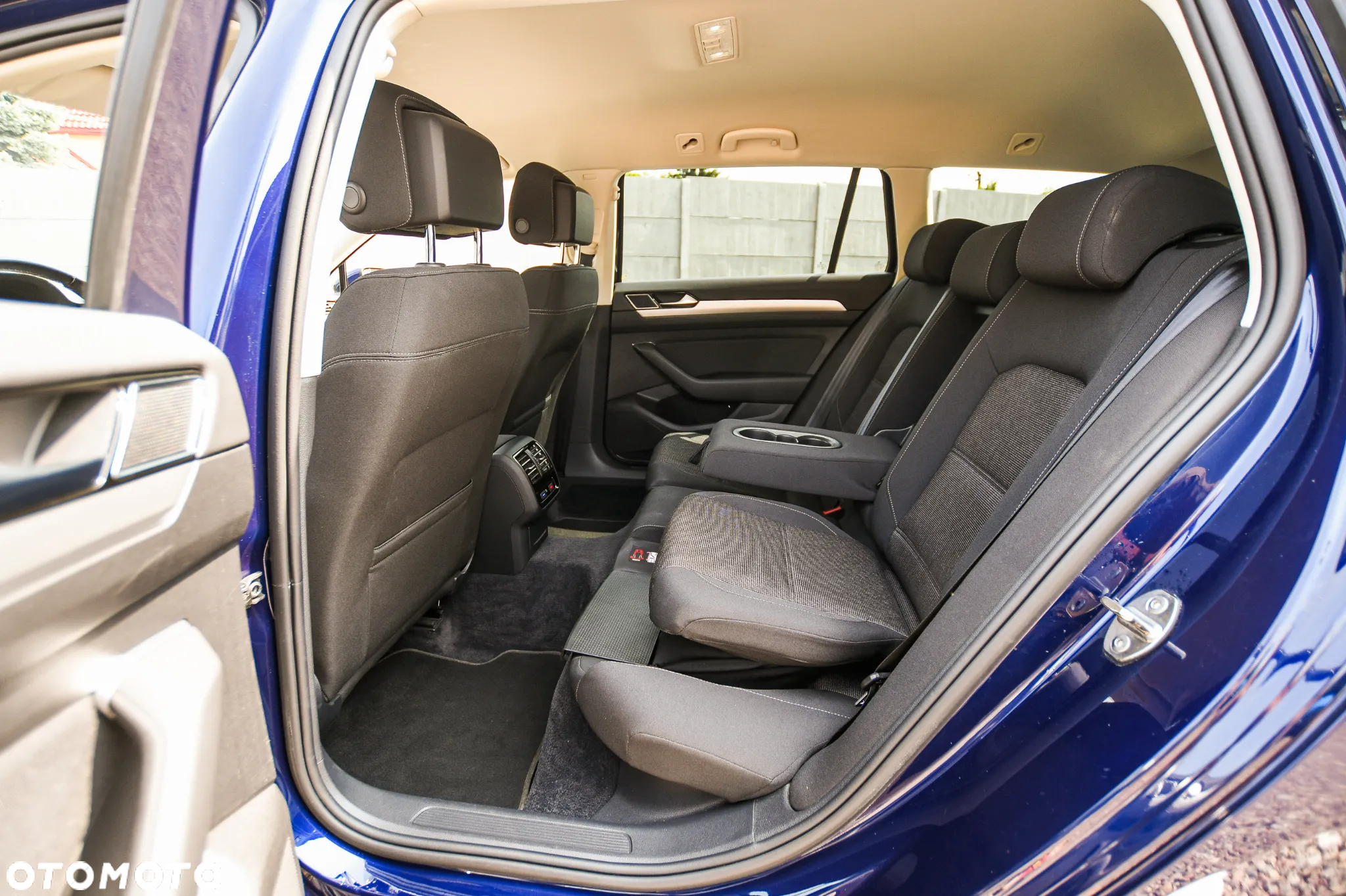 Volkswagen Passat 1.6 TDI BMT Comfortline - 31