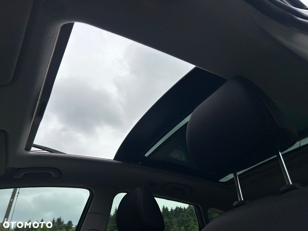 Kia Venga 1.6 CRDi 128 Business Line - 23