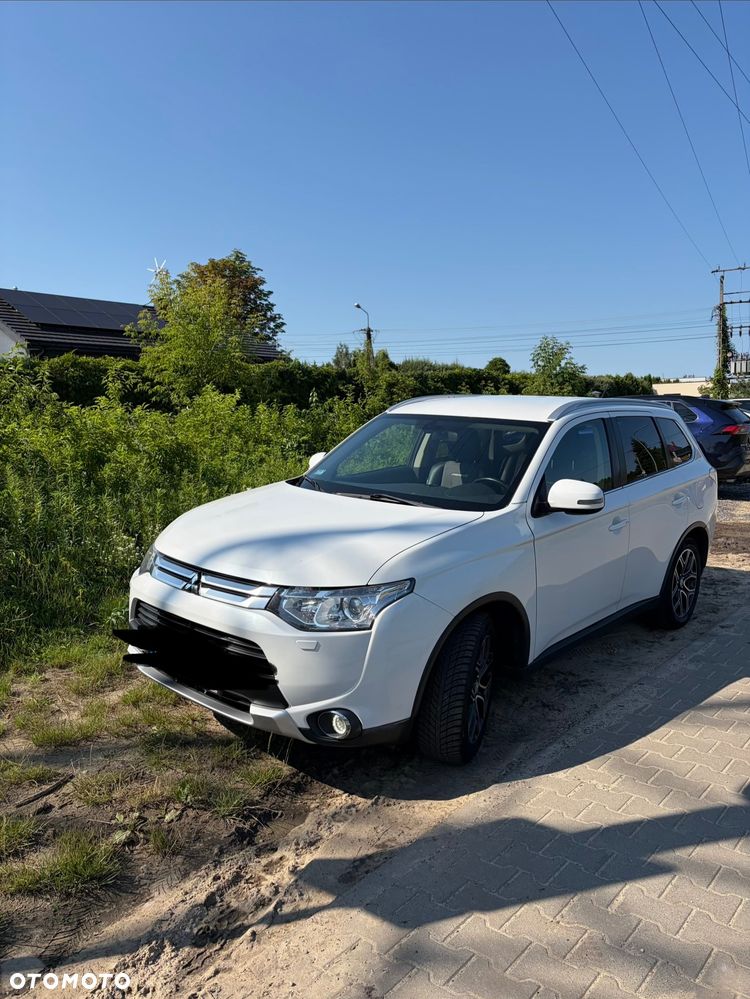 Mitsubishi Outlander 2.0 Intense + 4WD CVT - 1