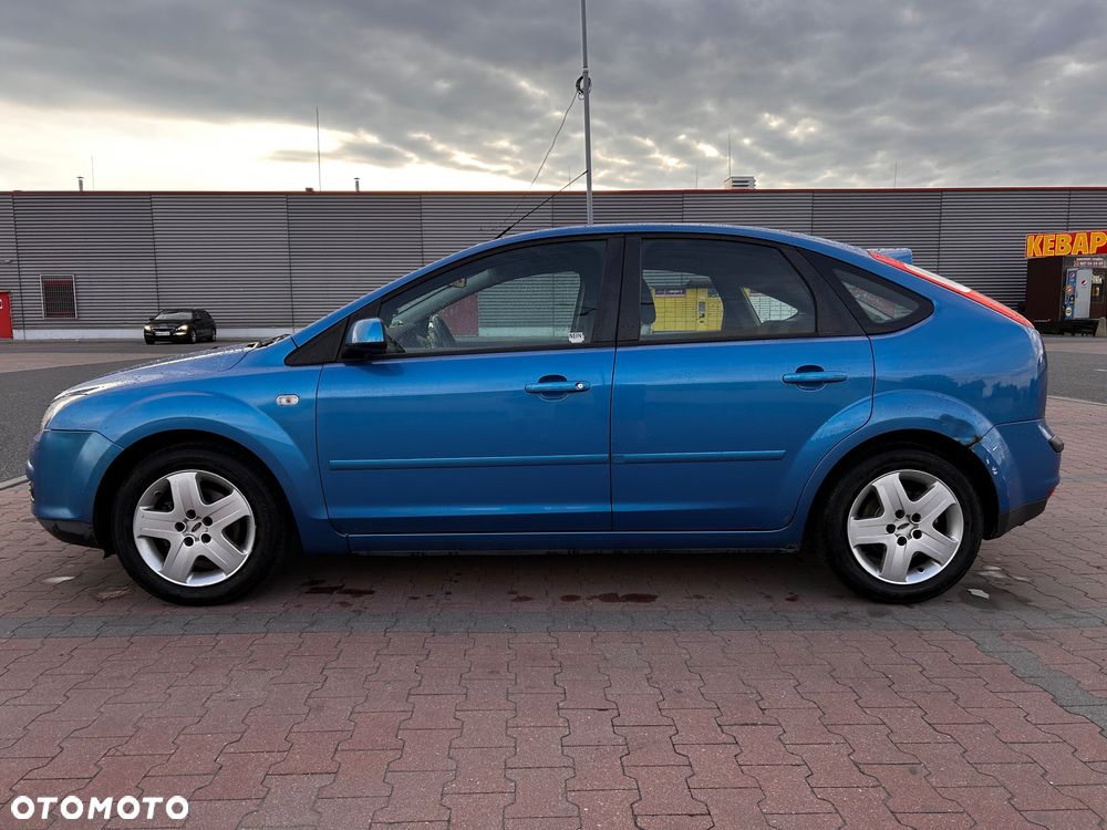 Ford Focus 1.8 FF Trend - 8