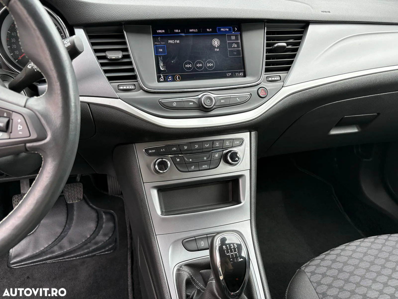 Opel Astra - 11