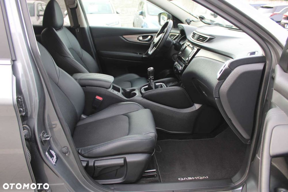 Nissan Qashqai - 26