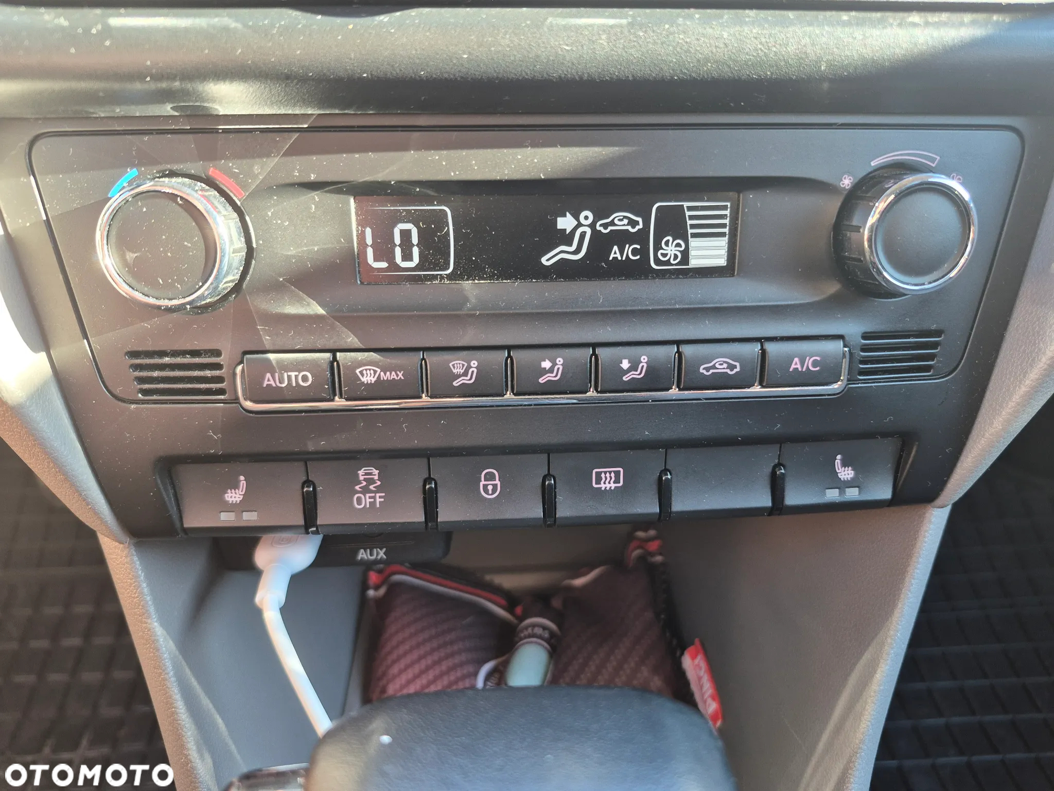 Seat Toledo 1.4 TSI Style DSG - 24