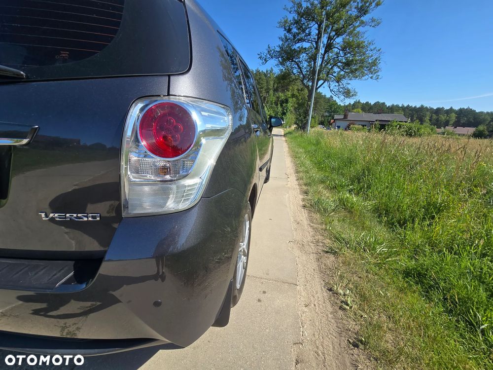 Toyota Verso 1.8 Premium MS EU6 - 28