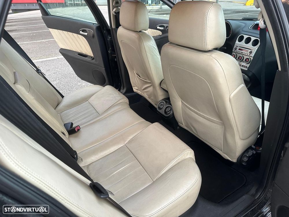 Alfa Romeo 156 Sportwagon 1.9 JTD 16V Progression - 5