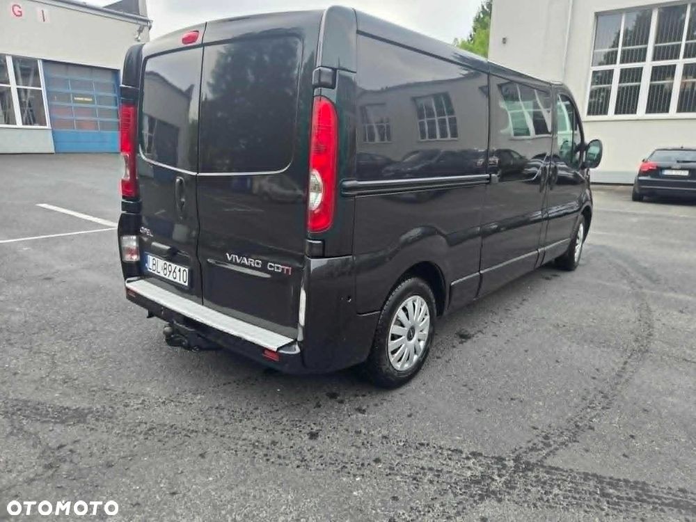 Opel Vivaro - 2