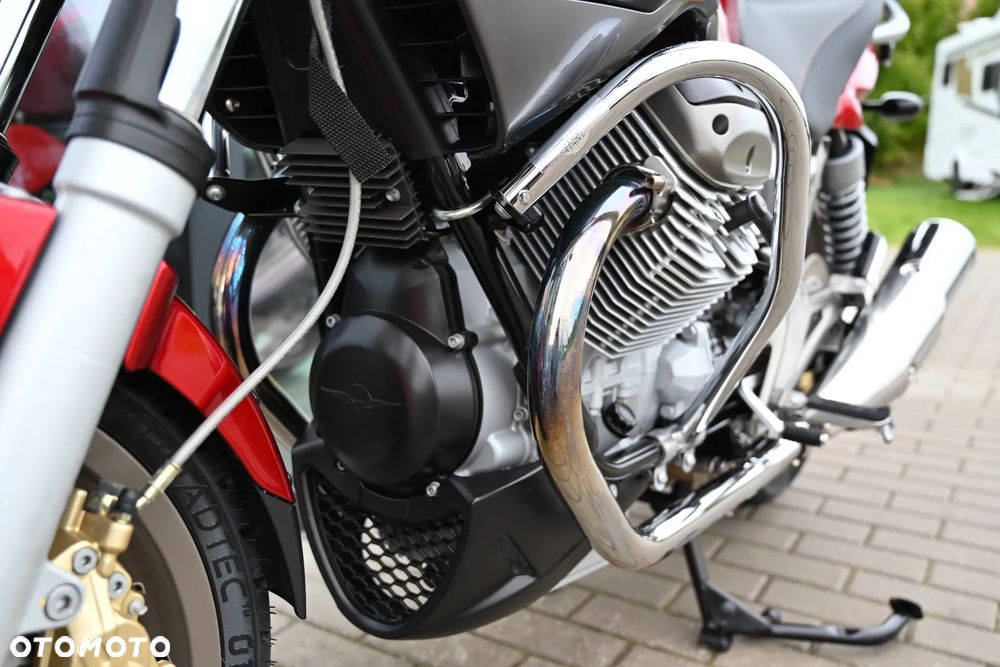 Moto Guzzi Breva - 37