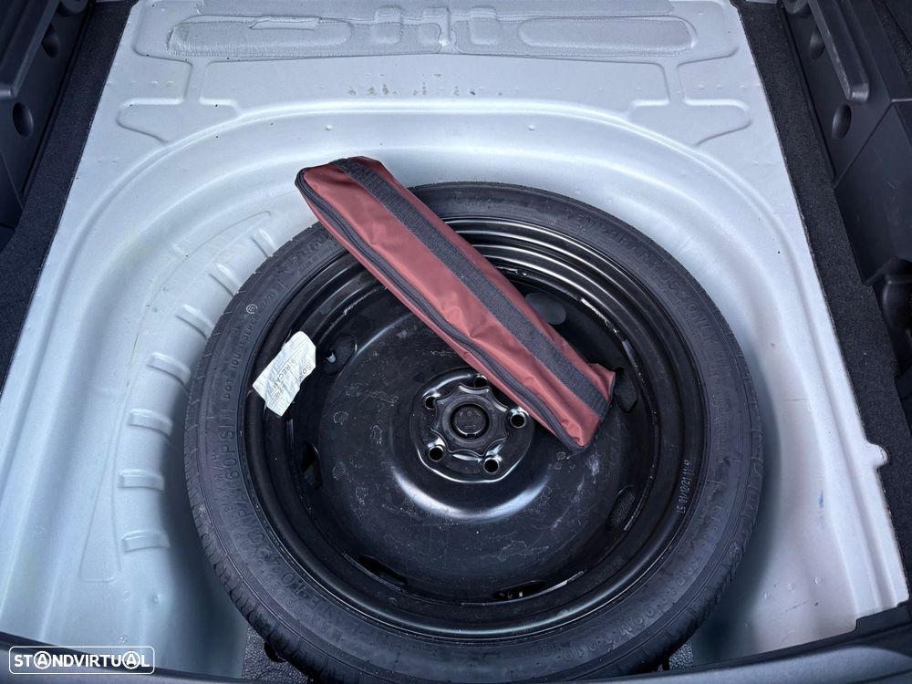 SEAT Leon ST 1.0 eTSI OPF DSG Style - 28