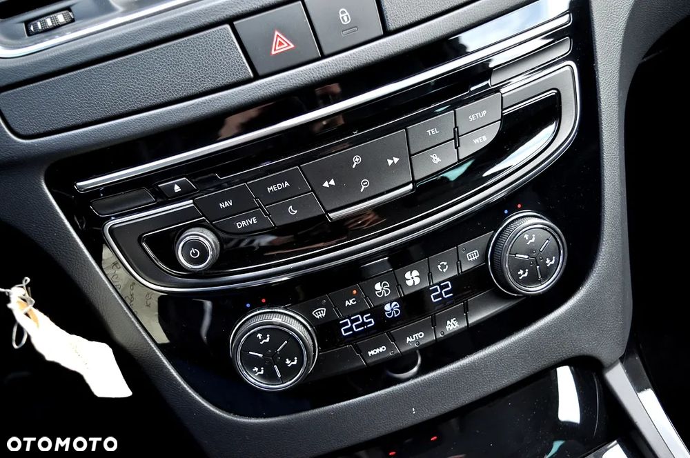 Peugeot 508 RXH BlueHDi 180 EAT6 Stop&Start - 35