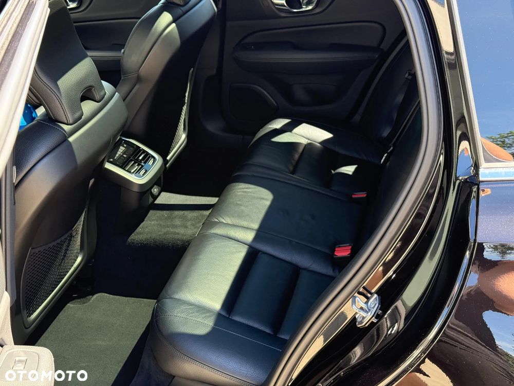 Volvo V60 B4 B Inscription - 20