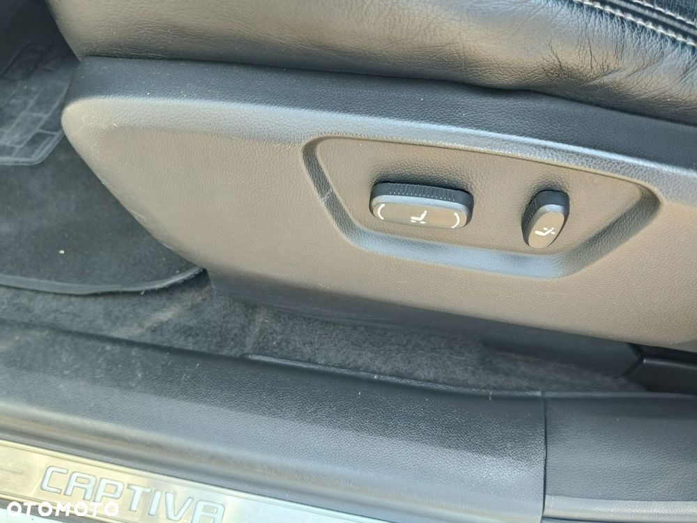 Chevrolet Captiva - 22