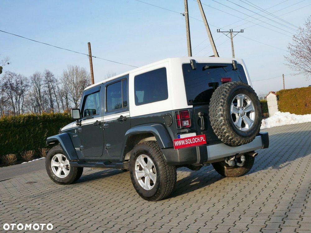 Jeep Wrangler 3.6 Unlim X - 11