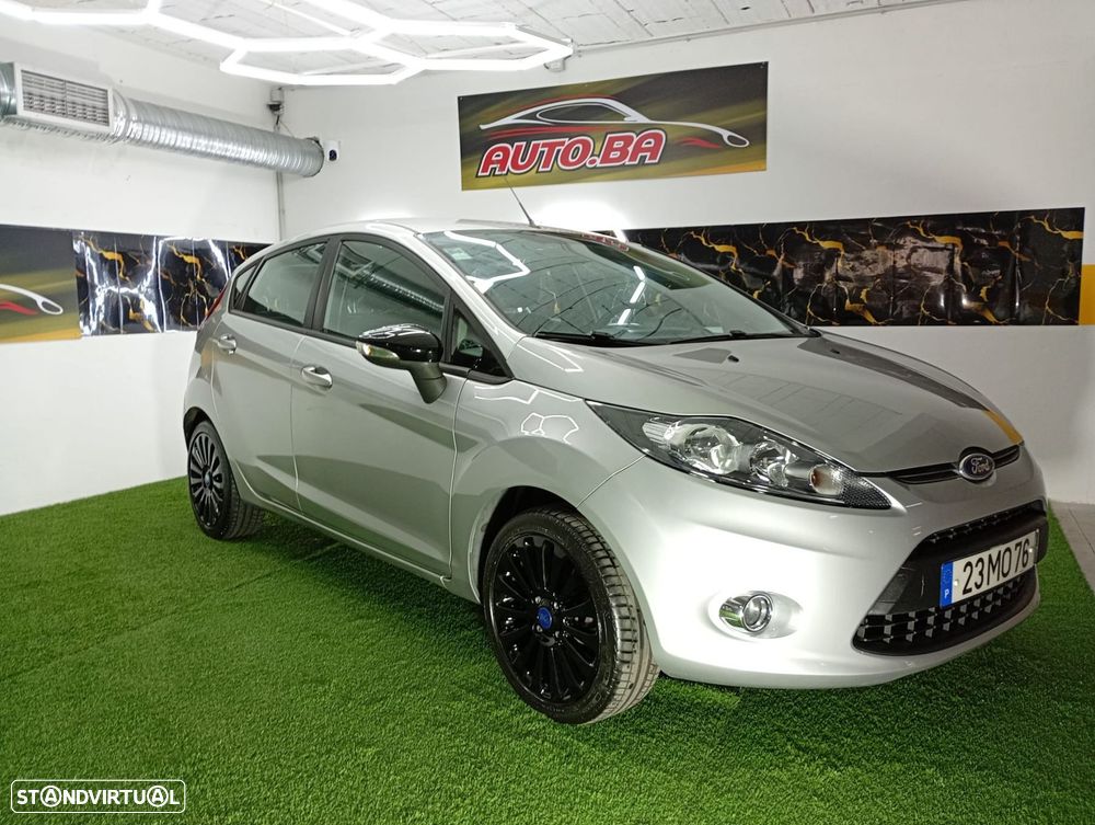 Ford Fiesta 1.4 TDCI Titanium - 33