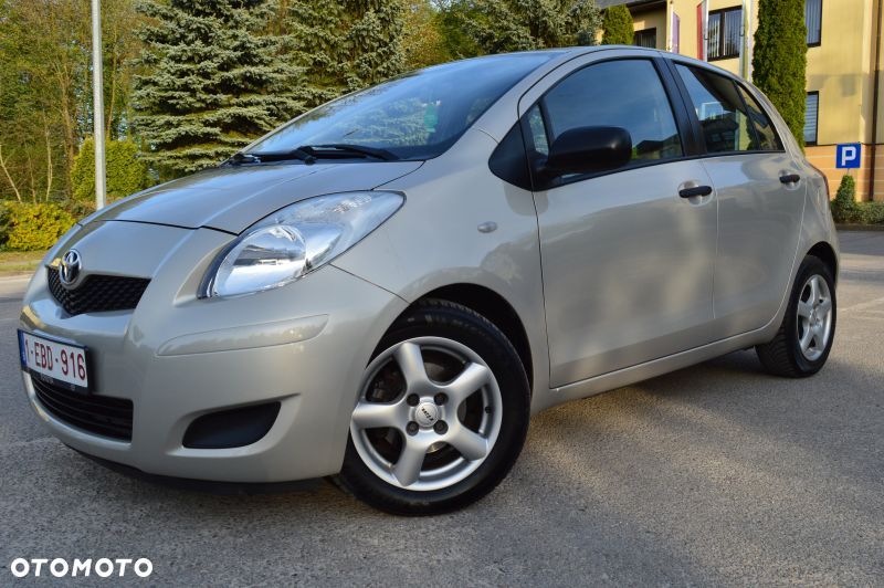 Toyota Yaris - 26