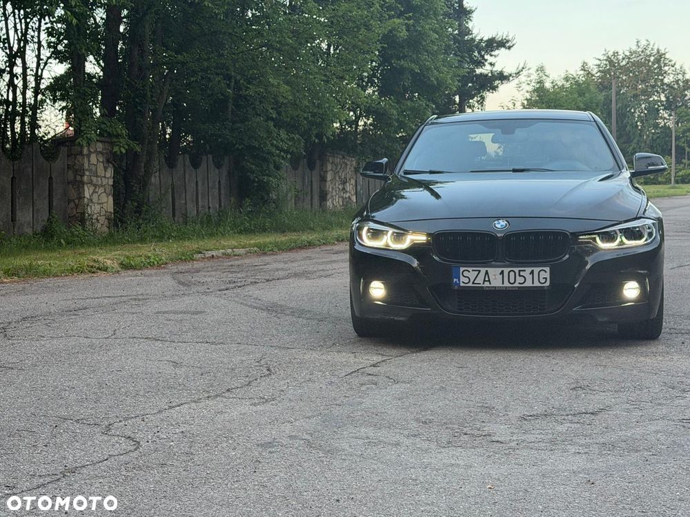 BMW Seria 3 320d M Sport - 3