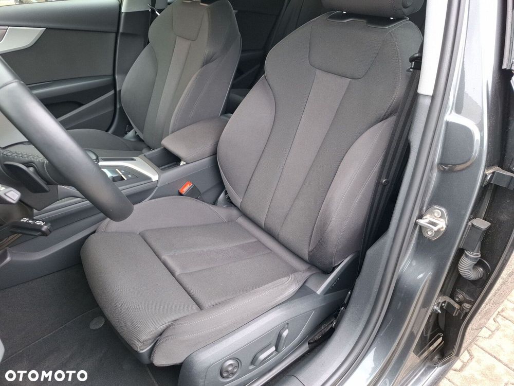 Audi A4 Avant - 19
