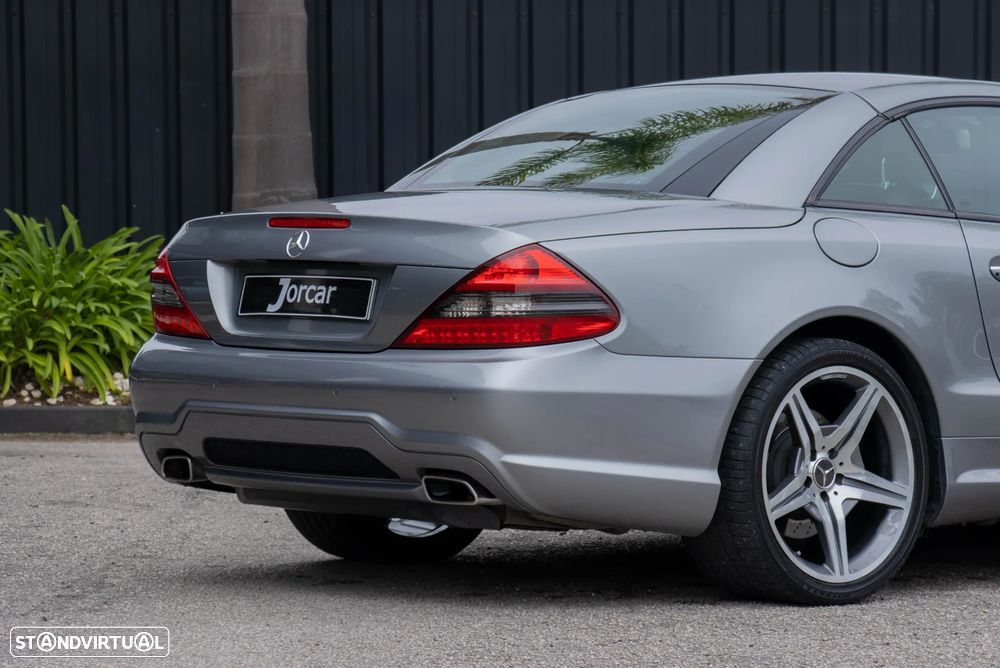 Mercedes-Benz SL 350 7G-TRONIC - 21