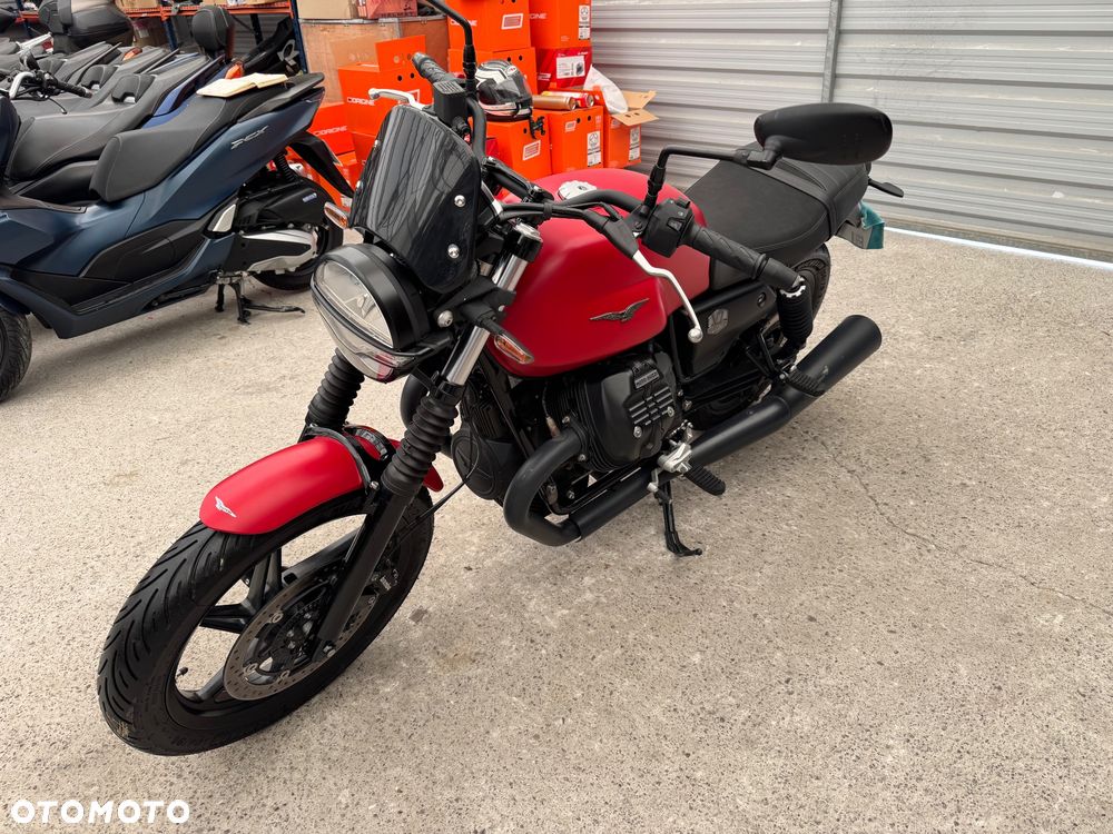 Moto Guzzi V85 - 3