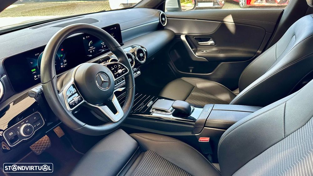 Mercedes-Benz CLA 250 e Progressive - 4
