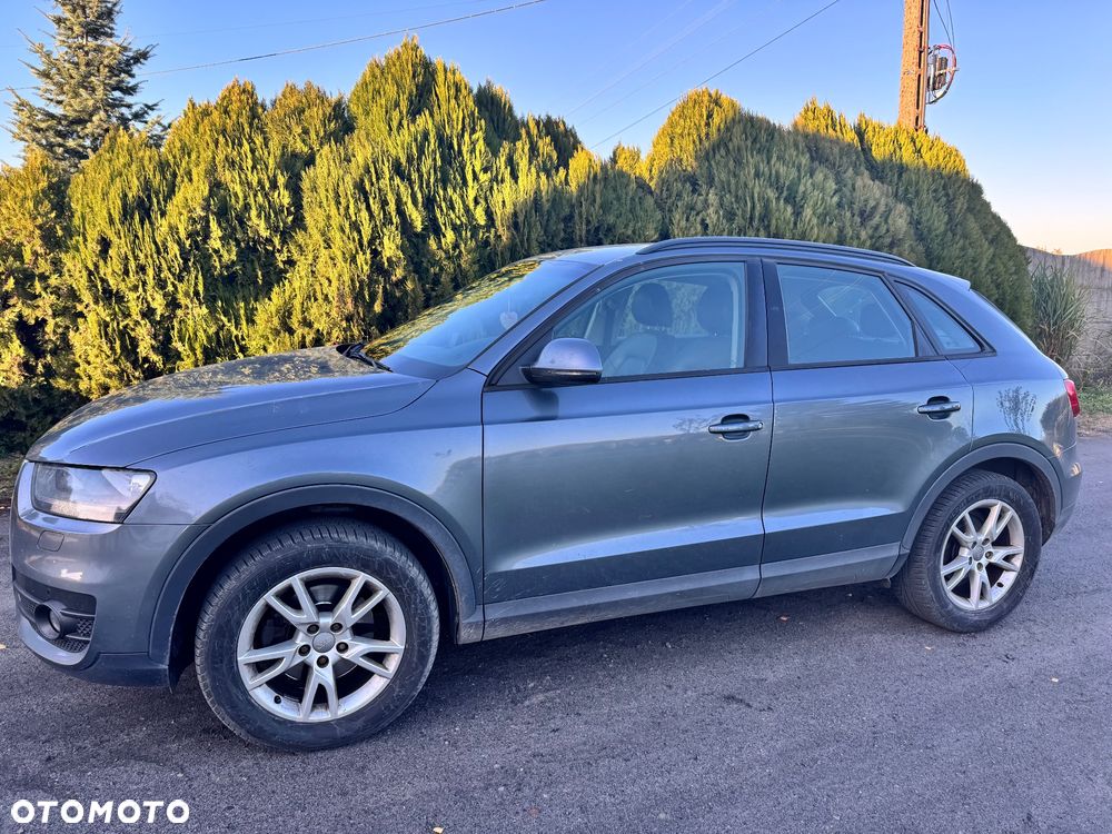 Audi Q3 2012 photo 2