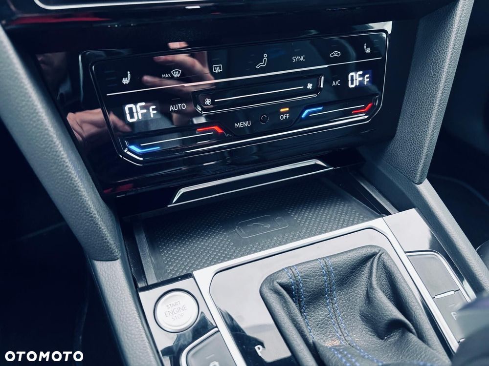 Volkswagen Arteon 2.0 TSI 4Motion R DSG - 39