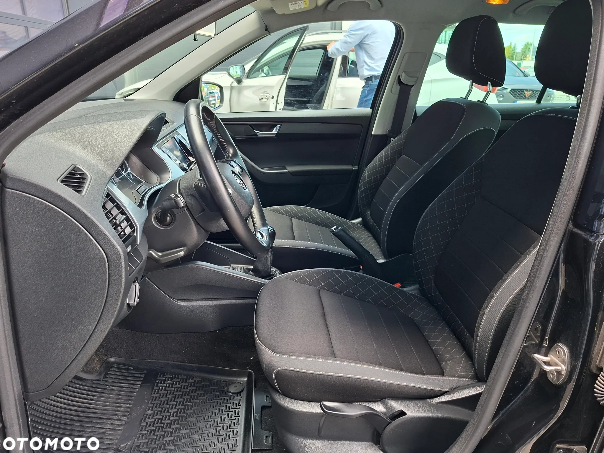 Skoda Fabia 1.0 TSI Ambition - 11
