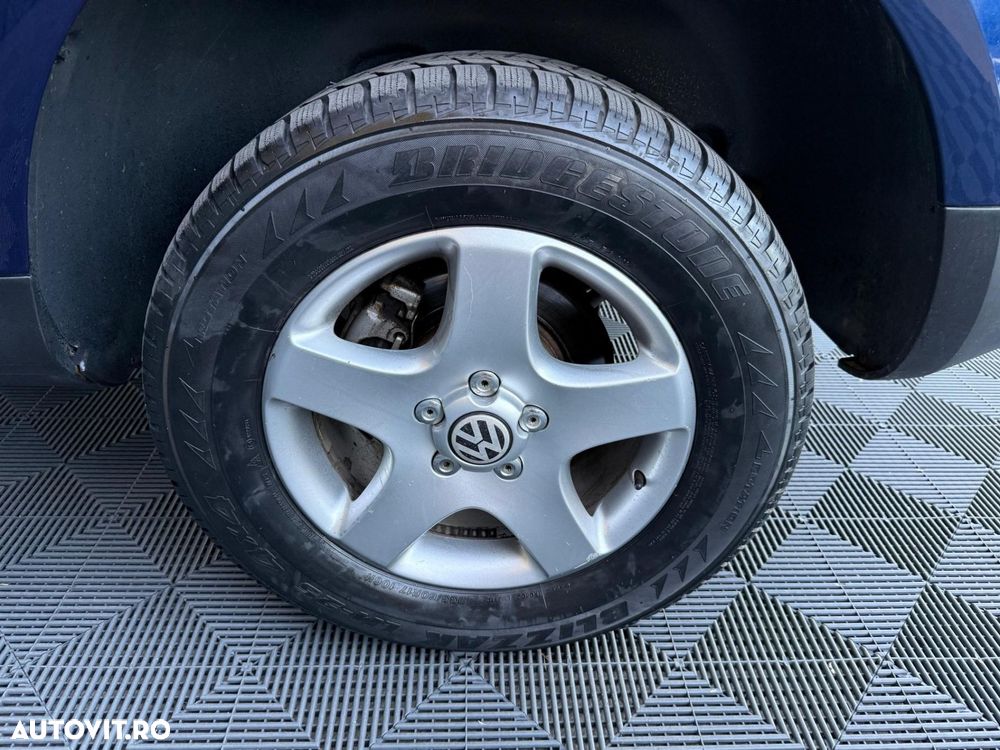Volkswagen Touareg - 11