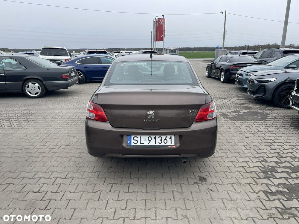 Peugeot 301 1.2 VTi/Pure Tech Active - 3