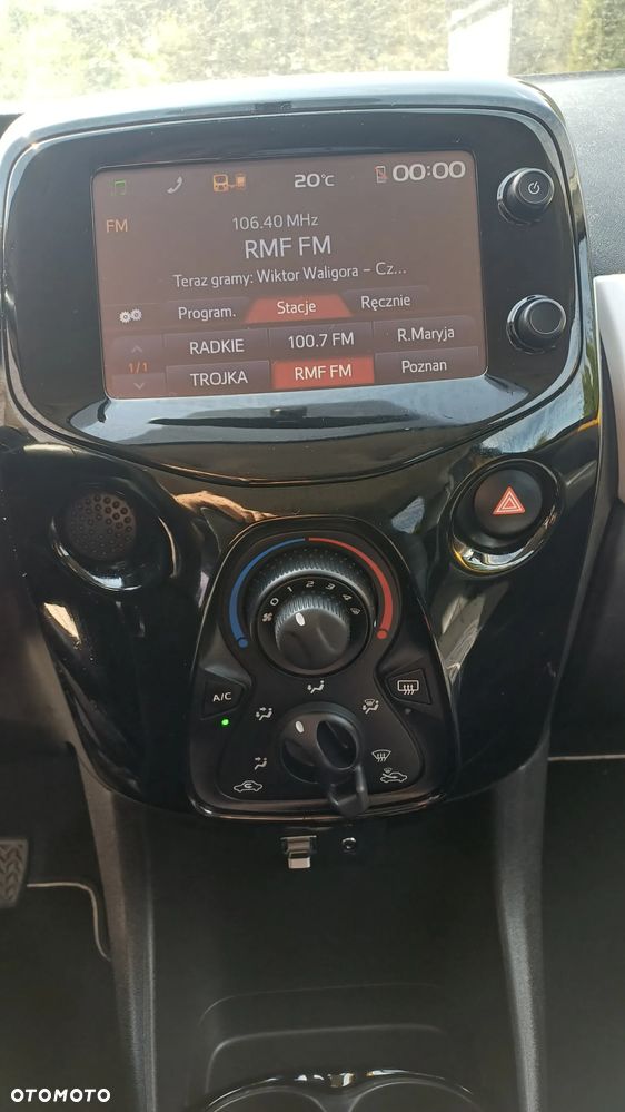Peugeot 108 PureTech 82 Style - 13