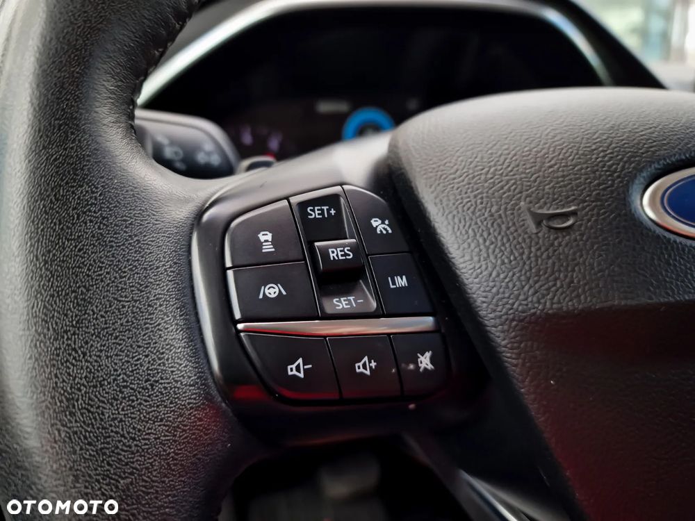 Ford Focus 1.5 EcoBoost Titanium Business - 12