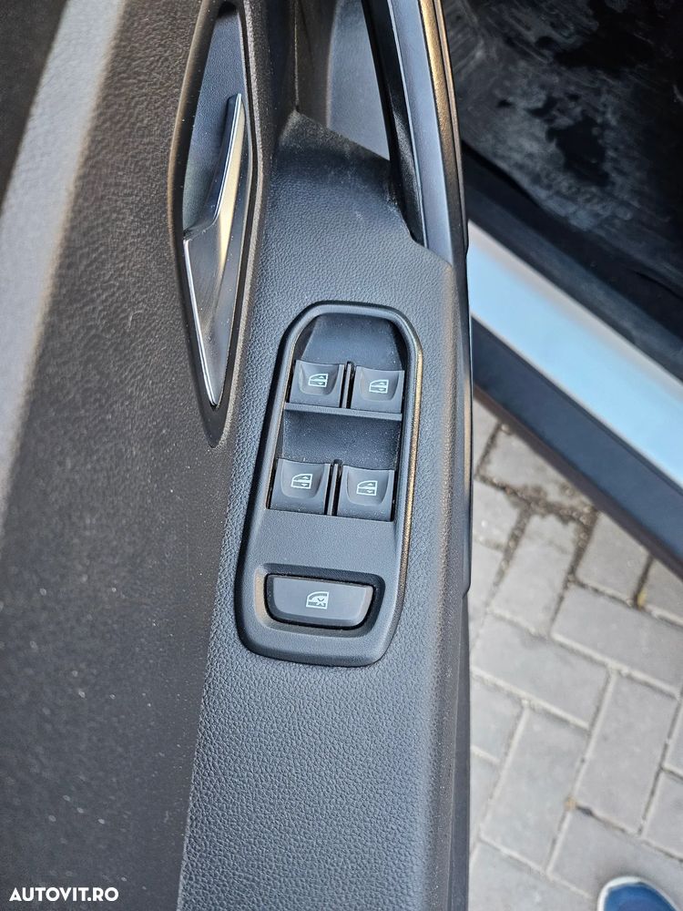 Dacia Duster - 4