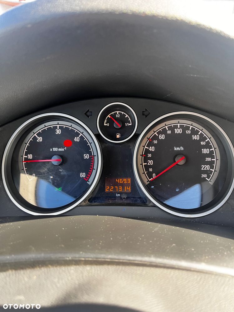 Opel Astra - 4