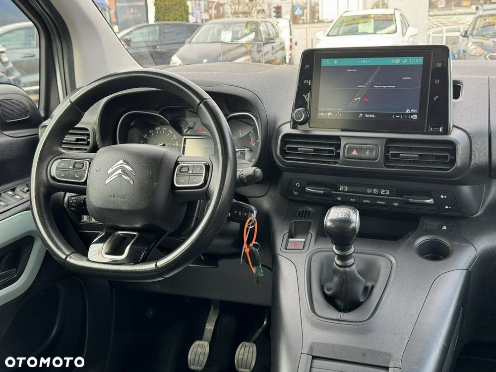 Citroën Berlingo Multispace PureTech 110 SHINE - 26