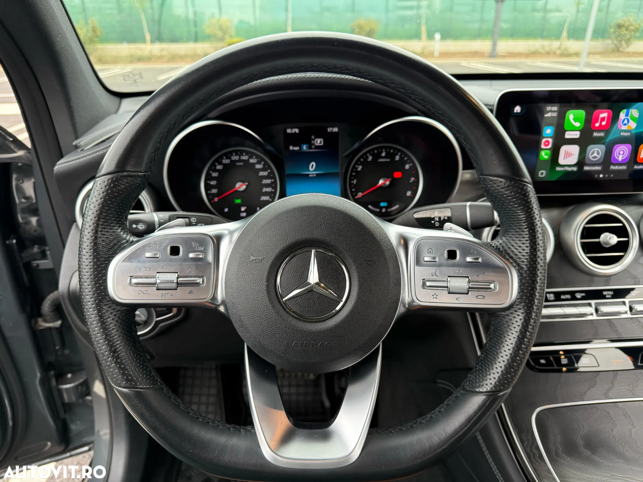 Mercedes-Benz GLC 200 4Matic 9G-TRONIC AMG Line - 16