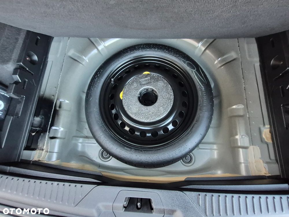 Ford Focus - 25