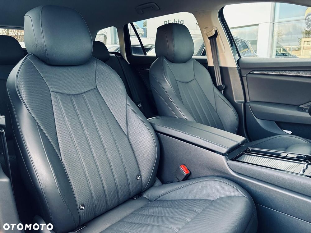 Skoda Superb 2.0 TDI SCR 4x4 Selection DSG - 18