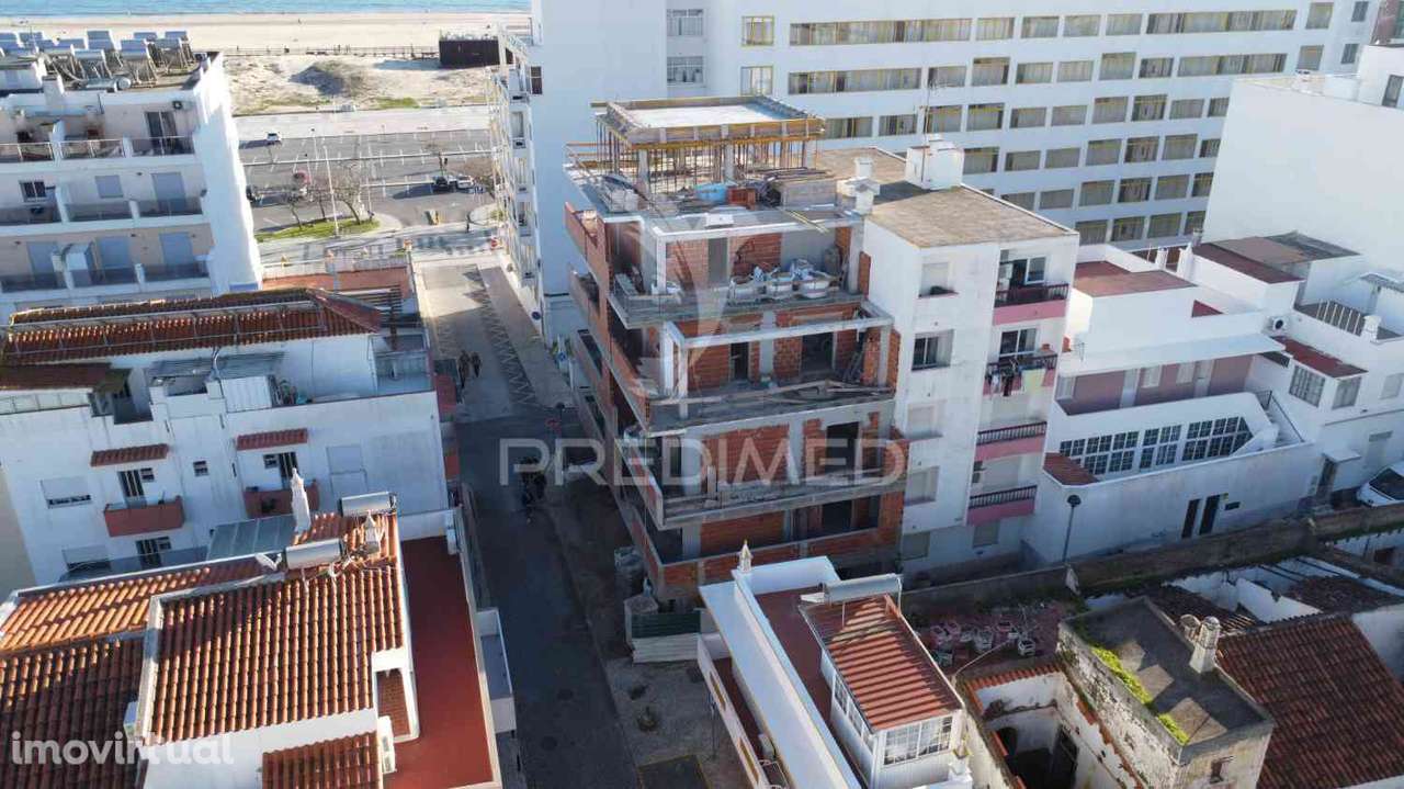 T0+1, segunda linha de Monte Gordo, vista mar, praia a 100m - Grande imagem: 4/15