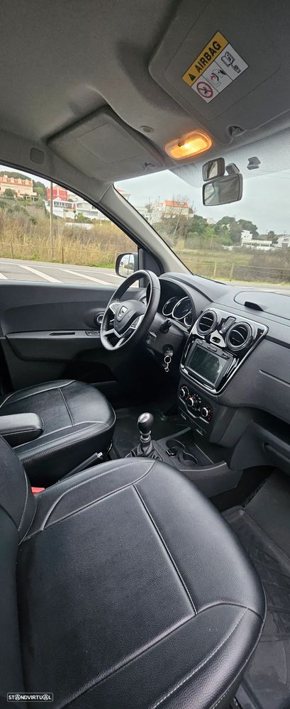 Dacia Lodgy 1.5 Blue dCi Stepway 7L - 18