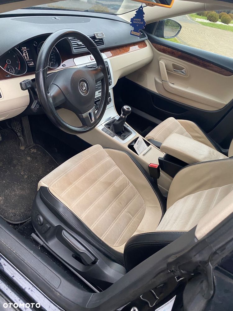 Volkswagen Passat 1.8 TSI Comfortline - 11