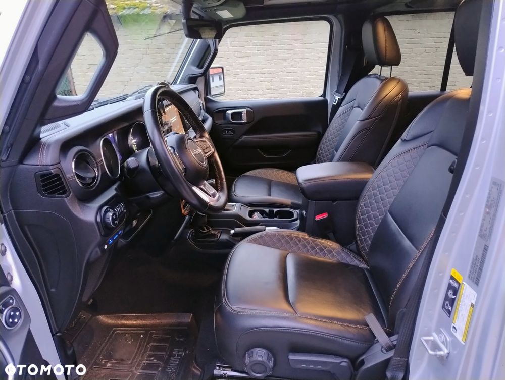 Jeep Wrangler 2.0 4xe Plug-In Hybrid Hardtop Sahara - 8