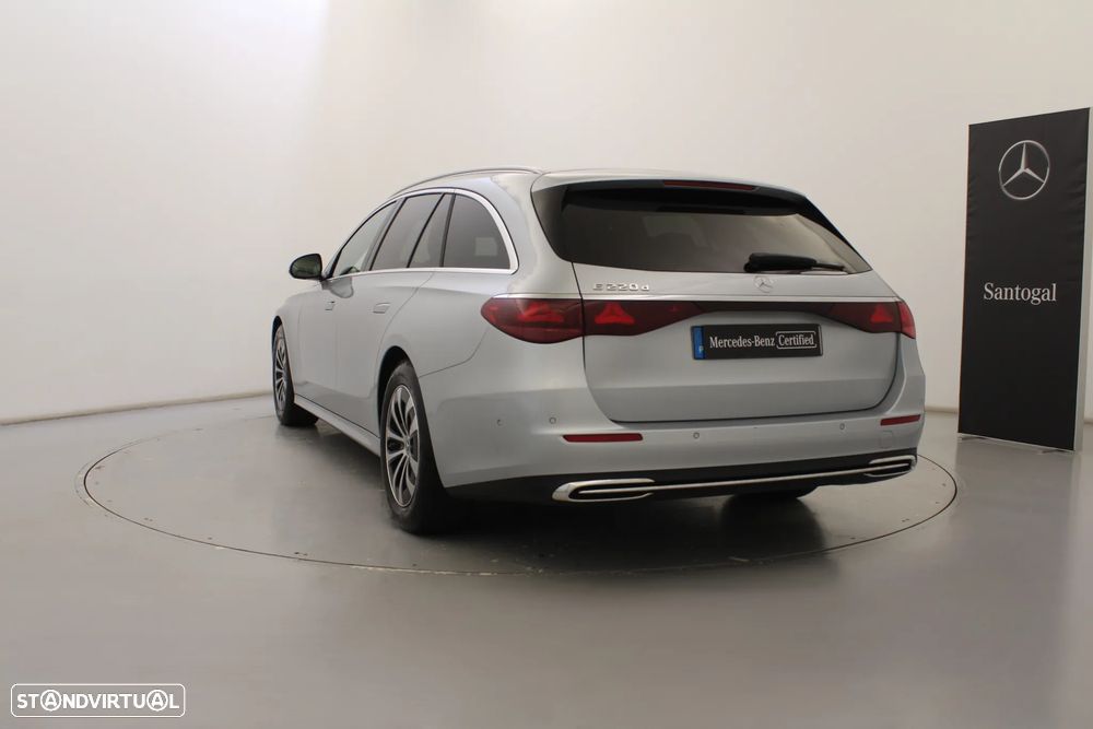 Mercedes-Benz E 220 d - 9