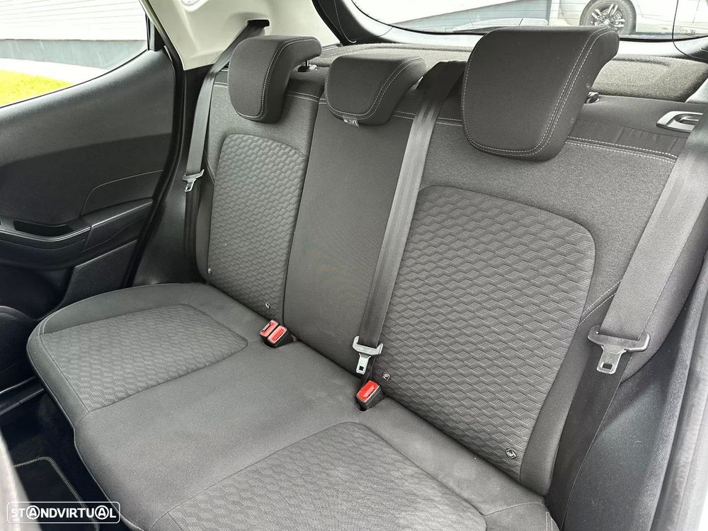 Ford Fiesta 1.0 EcoBoost Hybrid S&S TITANIUM - 32
