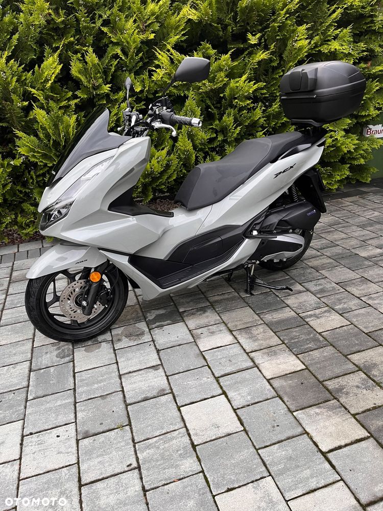 Honda PCX - 12