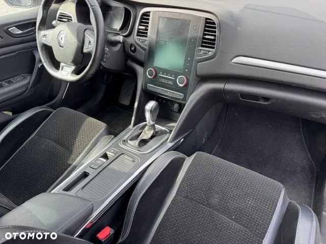 Renault Megane ENERGY TCe 130 EDC BOSE EDITION - 6