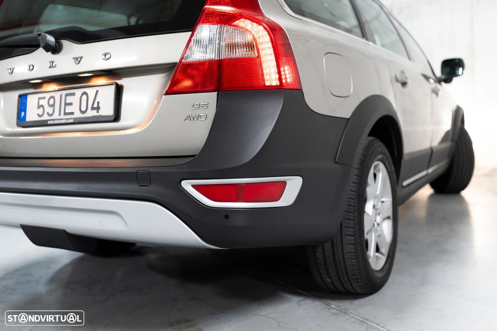 Volvo XC 70 D5 Summum Geartronic - 53