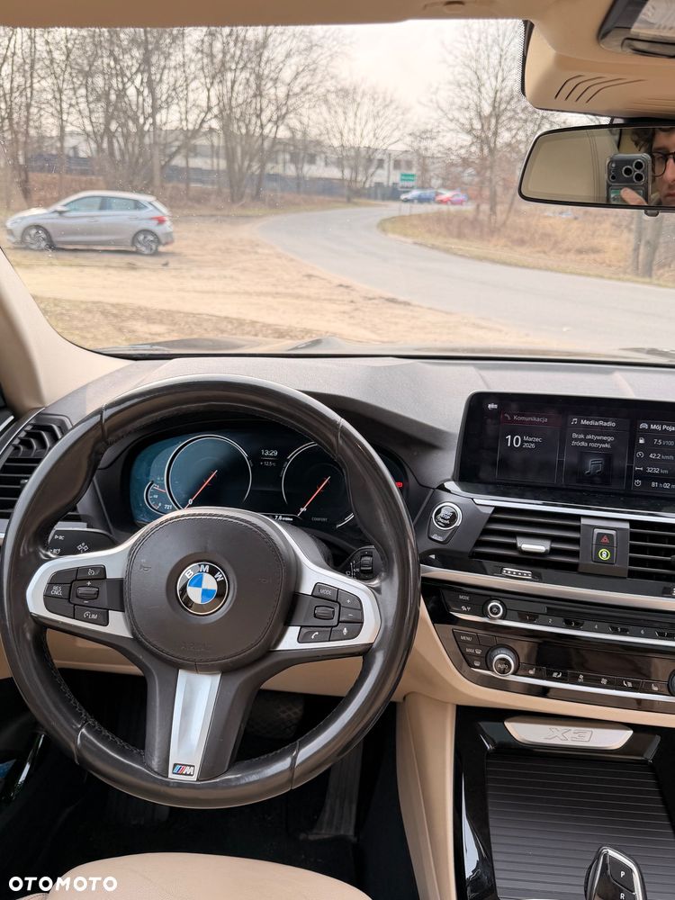 BMW X3 xDrive20d - 14