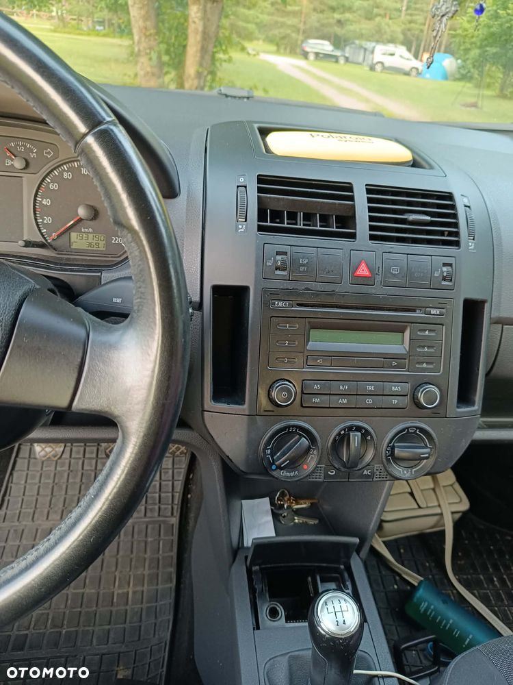 Volkswagen Polo - 7