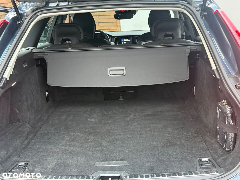 Volvo V90 D3 AWD Geartronic Momentum - 18